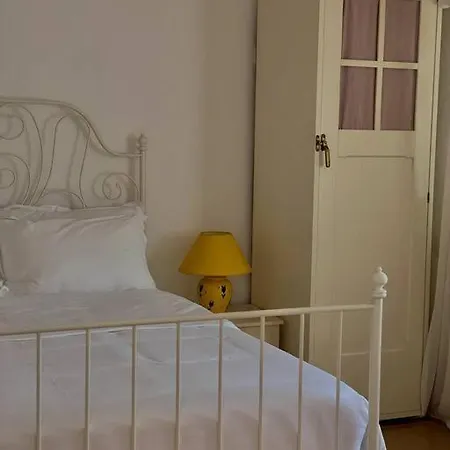 Apartman Cozy Attic With Terrace *
