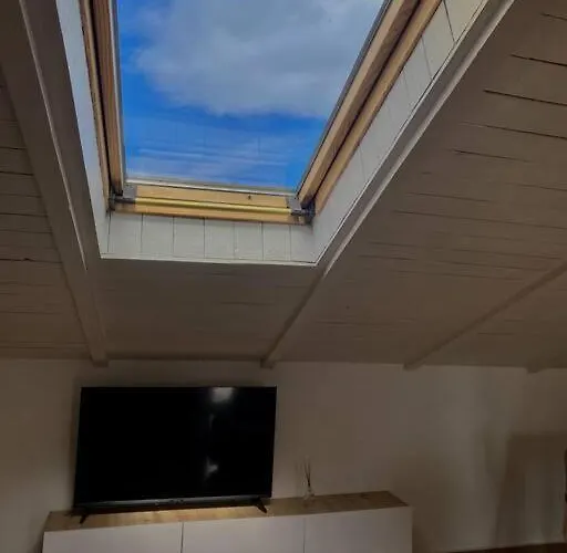 Cozy Attic With Terrace Durrës