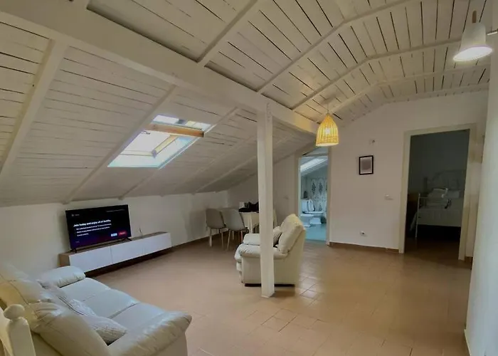 Apartment Cozy Attic With Terrace *